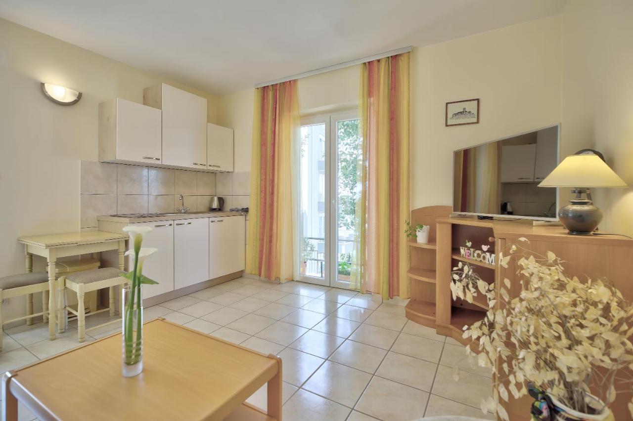 קאבטאט Bojana Apartments מראה חיצוני תמונה